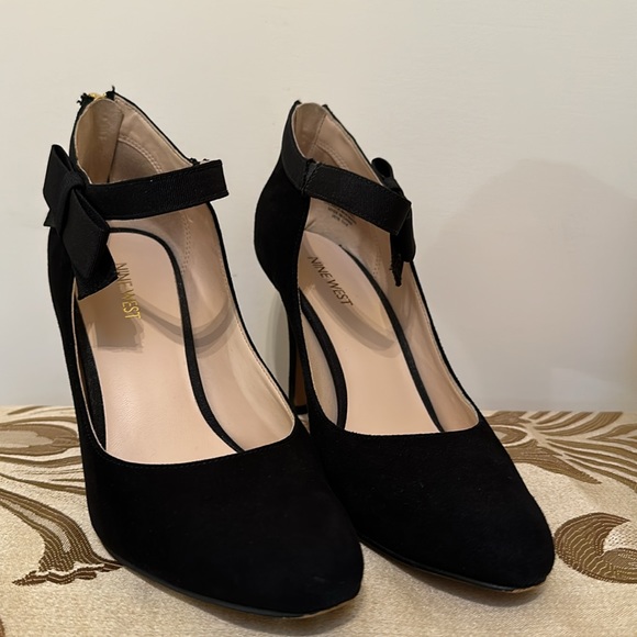 Elegant Nine West heels, size 8 1/2 8.5 - black with bow - Picture 6 of 10